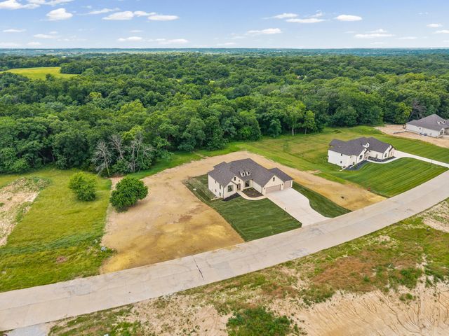 8533 S LAGOS DR, Columbia, MO 65201