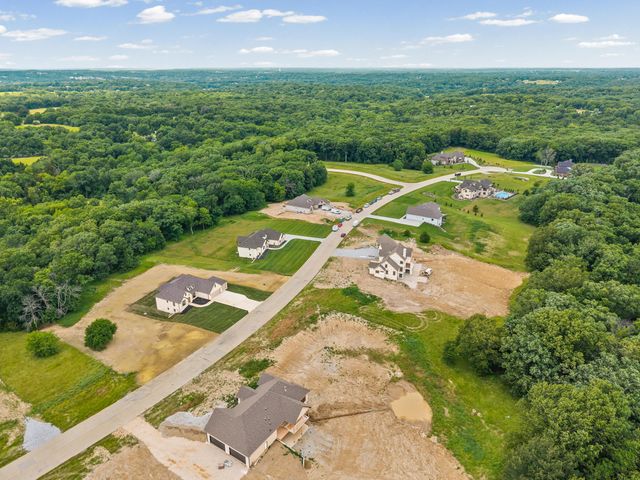 8533 S LAGOS DR, Columbia, MO 65201
