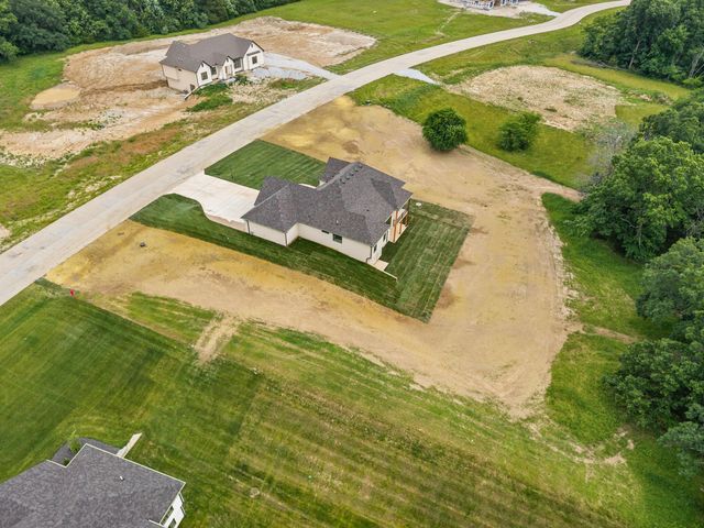 8533 S LAGOS DR, Columbia, MO 65201