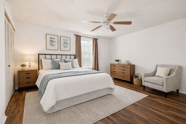 947 Coarsey Dr, Nashville, TN 37217