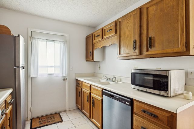 947 Coarsey Dr, Nashville, TN 37217