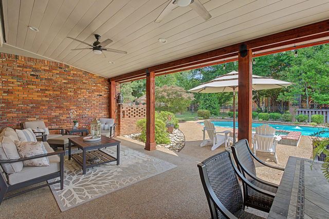 3318 CLUBHILL DR, Memphis, TN 38125