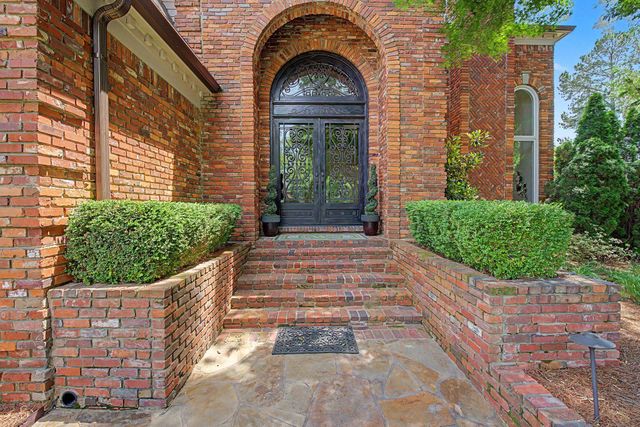 3318 CLUBHILL DR, Memphis, TN 38125