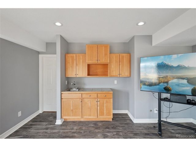 6694 Drew Ranch Ln, Boulder, CO 80301