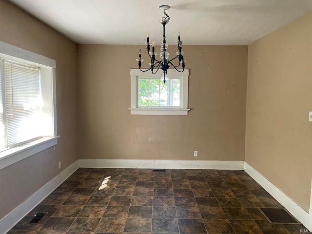 319 McKinnie Avenue, Fort Wayne, IN 46806