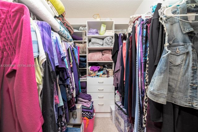 7535 Trent Dr 202, Tamarac, FL 33321