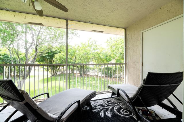 7535 Trent Dr 202, Tamarac, FL 33321