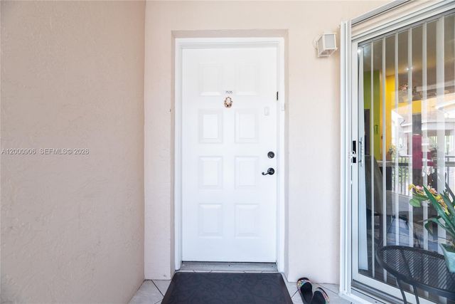 7535 Trent Dr 202, Tamarac, FL 33321