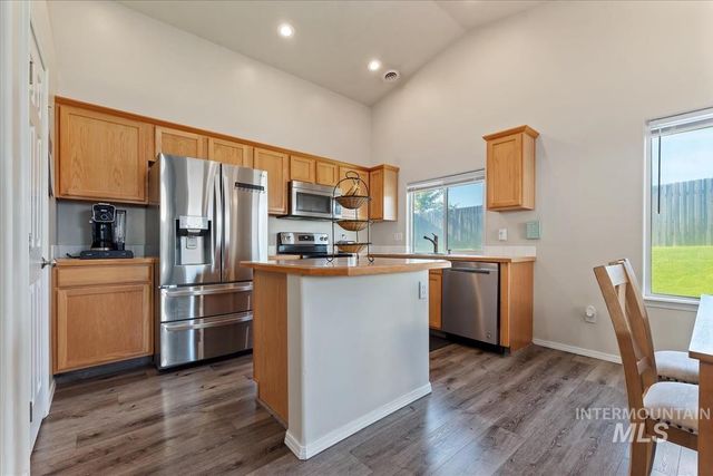 7579 W Middle Fork, Boise, ID 83709