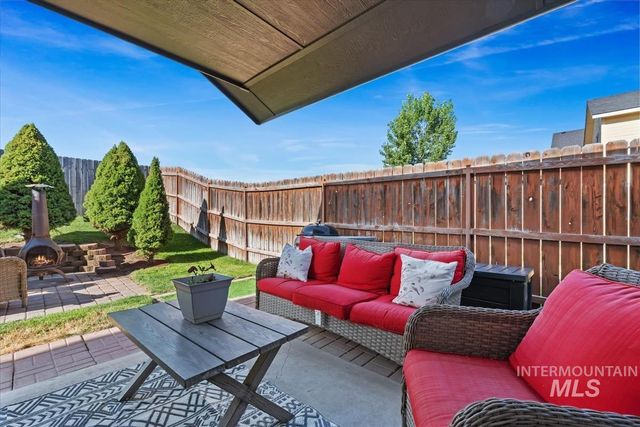 7579 W Middle Fork, Boise, ID 83709