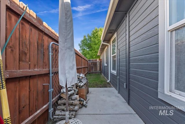 7579 W Middle Fork, Boise, ID 83709