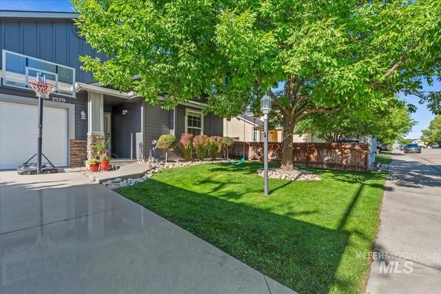 7579 W Middle Fork, Boise, ID 83709