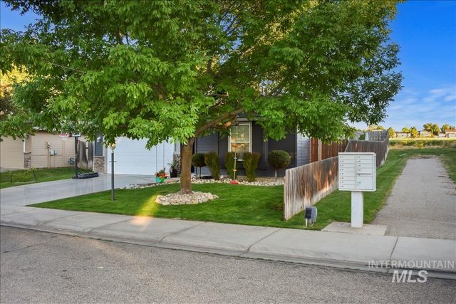 7579 W Middle Fork, Boise, ID 83709