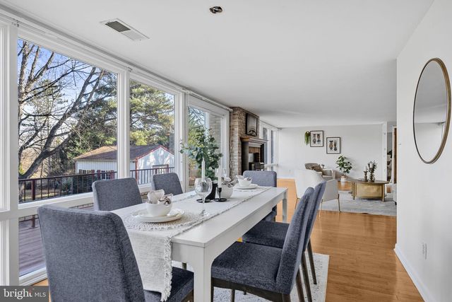 21315 RIDGE RD, Freeland, MD 21053