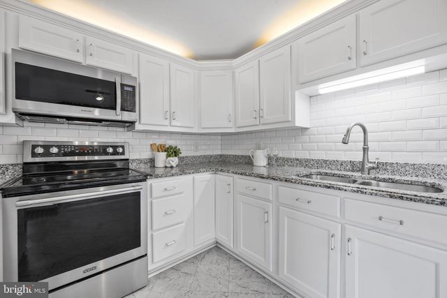 21315 RIDGE RD, Freeland, MD 21053