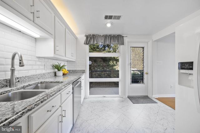 21315 RIDGE RD, Freeland, MD 21053