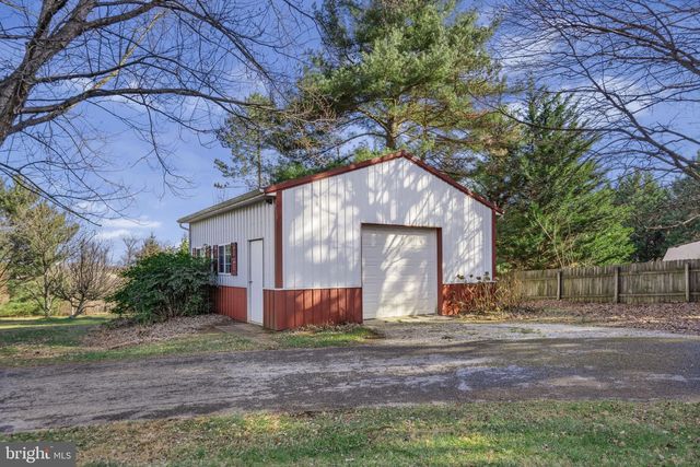 21315 RIDGE RD, Freeland, MD 21053