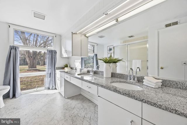 21315 RIDGE RD, Freeland, MD 21053