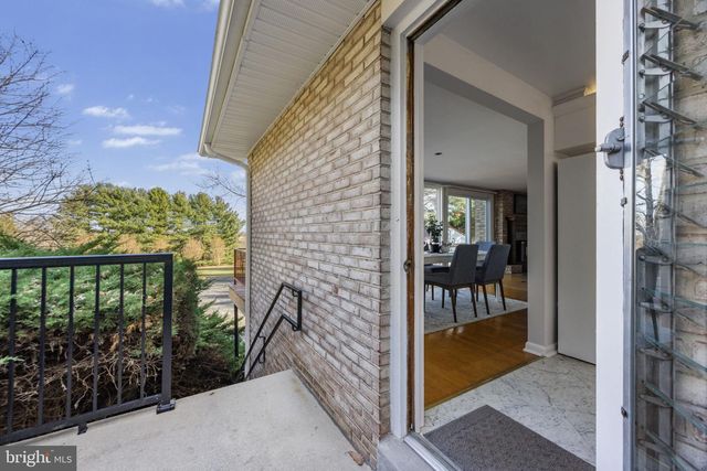 21315 RIDGE RD, Freeland, MD 21053