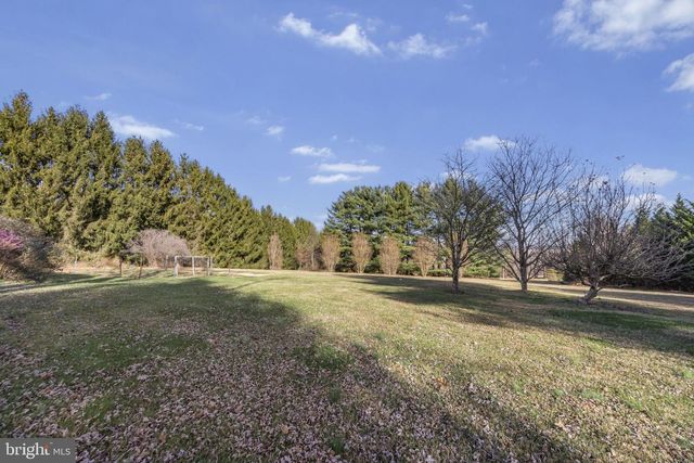 21315 RIDGE RD, Freeland, MD 21053