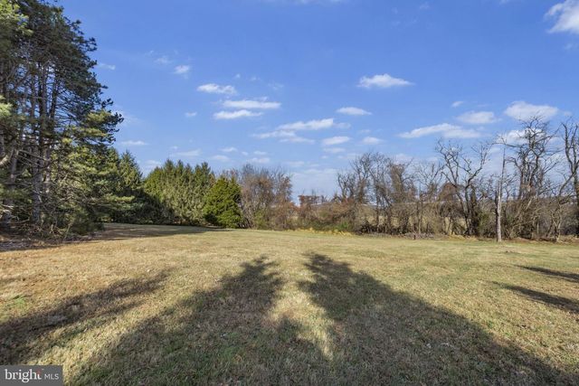 21315 RIDGE RD, Freeland, MD 21053