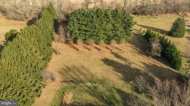 21315 RIDGE RD, Freeland, MD 21053