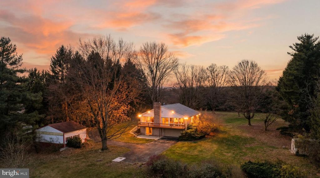 21315 RIDGE RD, Freeland, MD 21053