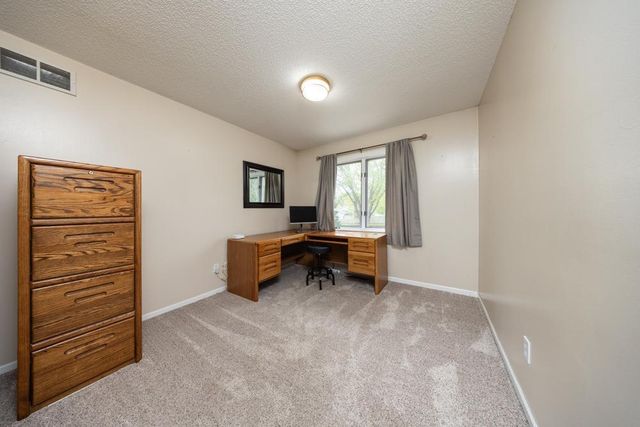 17373 Idlewood Way, Lakeville, MN 55044