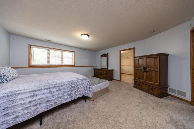 17373 Idlewood Way, Lakeville, MN 55044