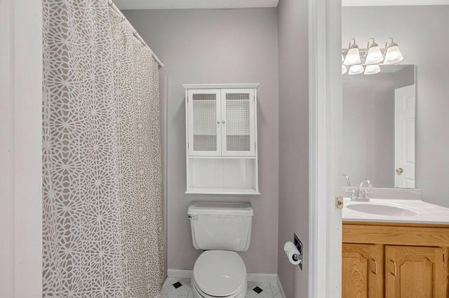 2919 E 44th Court, Davenport, IA 52807