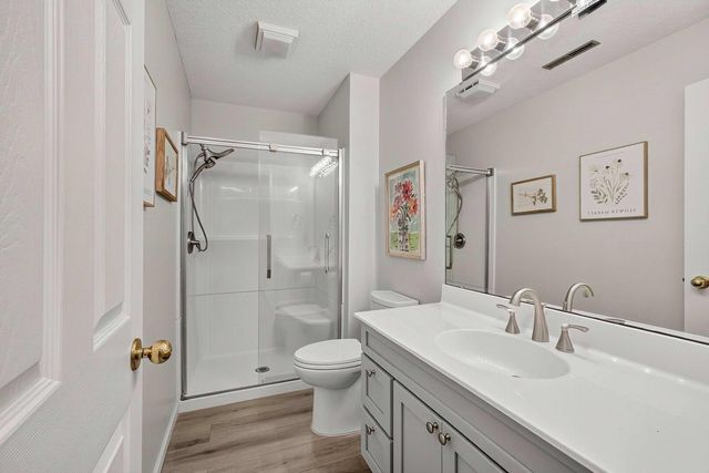 2919 E 44th Court, Davenport, IA 52807