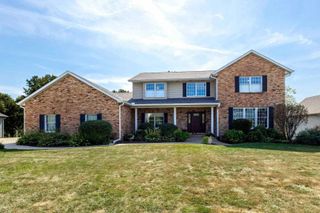 2919 E 44th Court, Davenport, IA 52807