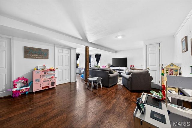 12 Ozark Lane, Arnold, MO 63010