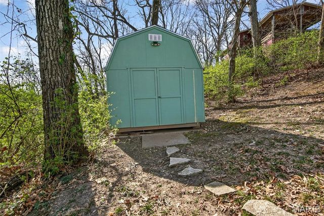 12 Ozark Lane, Arnold, MO 63010