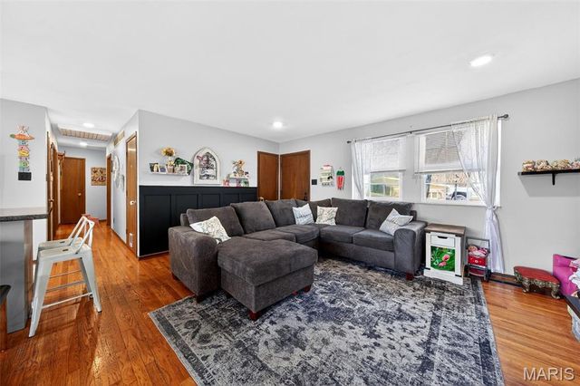 12 Ozark Lane, Arnold, MO 63010