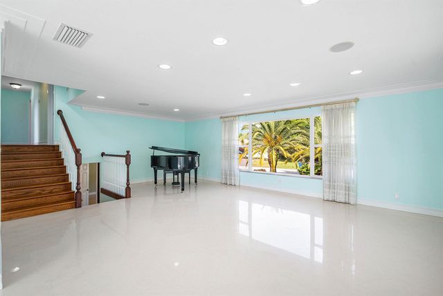 2872 NE 29th Street, Fort Lauderdale, FL 33306