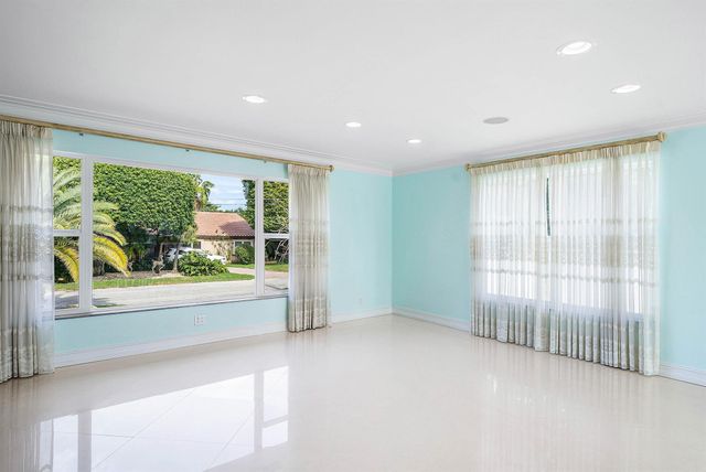 2872 NE 29th Street, Fort Lauderdale, FL 33306