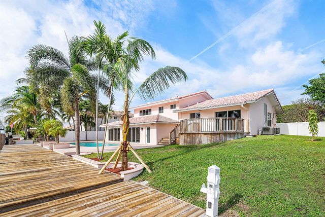 2872 NE 29th Street, Fort Lauderdale, FL 33306