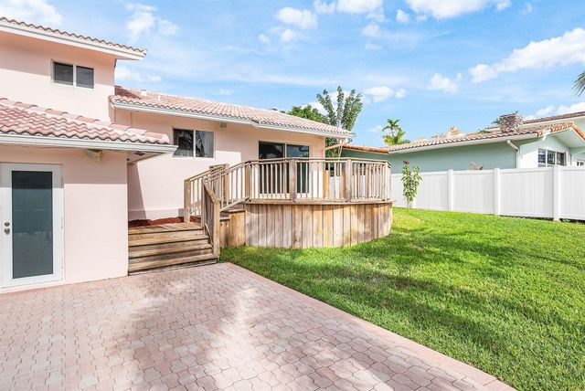 2872 NE 29th Street, Fort Lauderdale, FL 33306