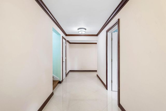 2872 NE 29th Street, Fort Lauderdale, FL 33306