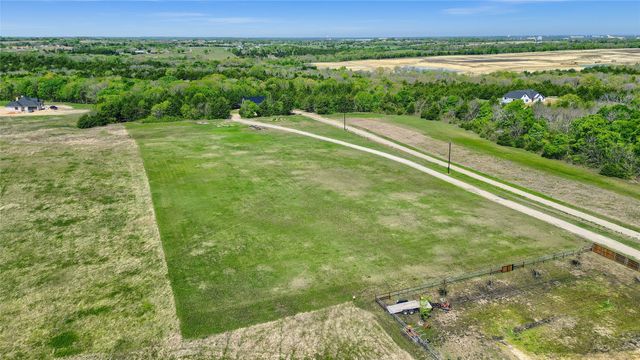 1187 Harrell Road, Howe, TX 75459