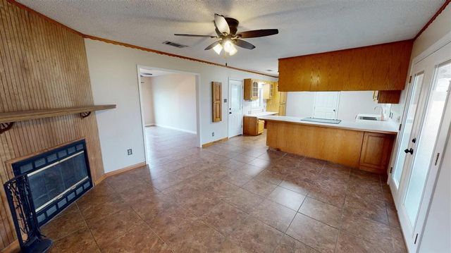 2536 Mary Ann Drive, Sulphur, LA 70663