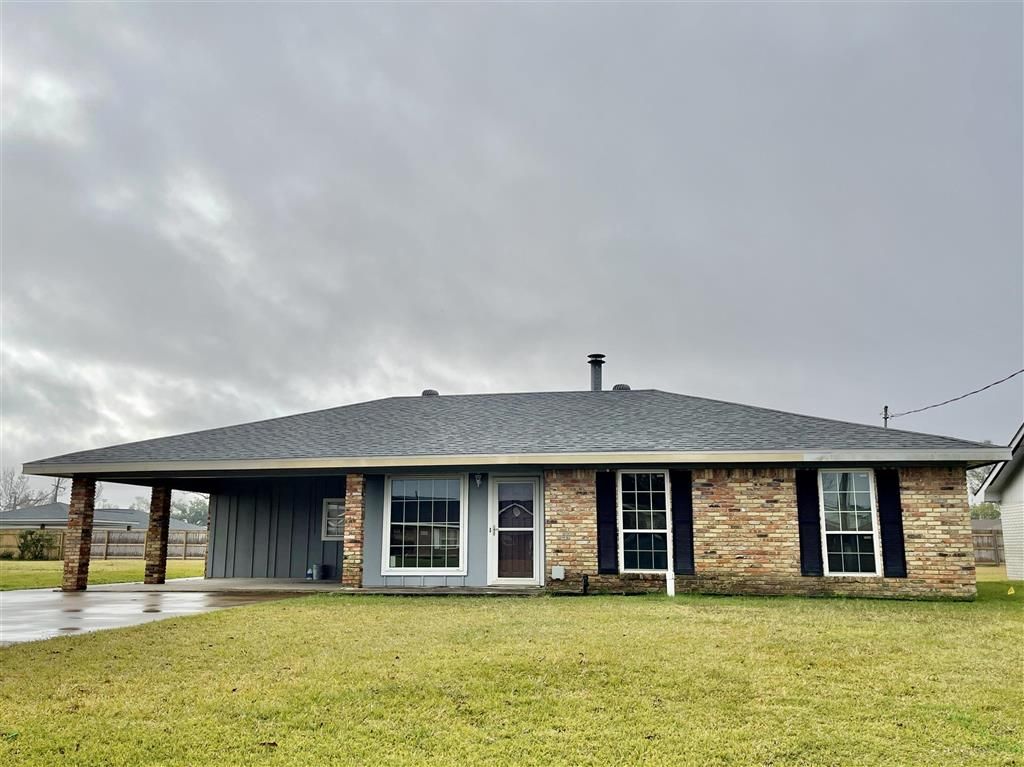 2536 Mary Ann Drive, Sulphur, LA 70663