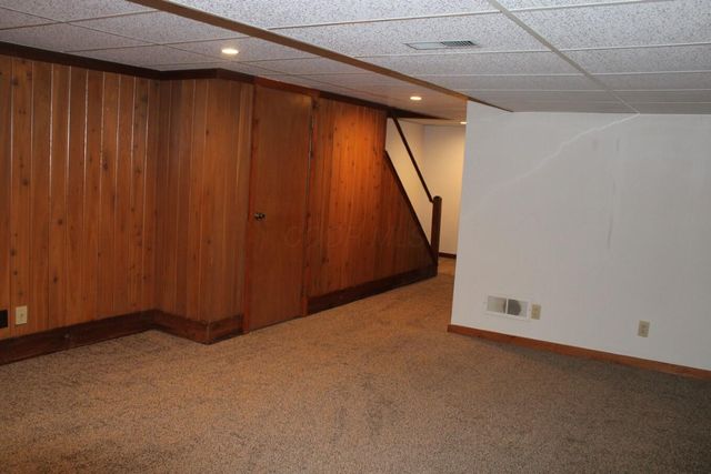 390-404 Edinburgh Road, Dublin, OH 43017