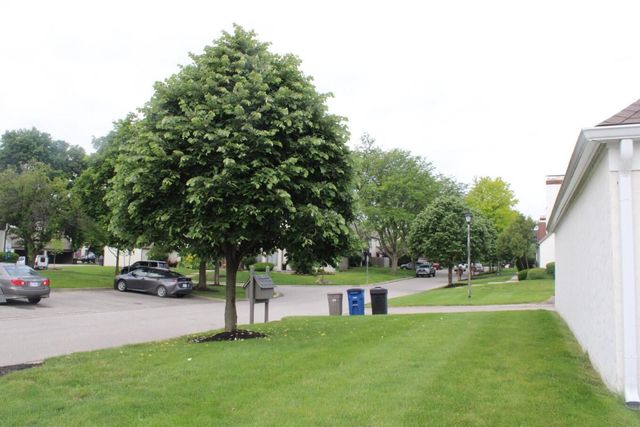 390-404 Edinburgh Road, Dublin, OH 43017