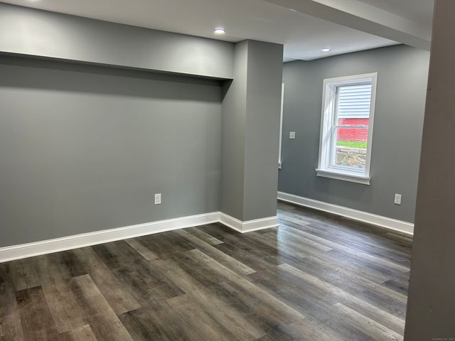 22 Hawthorne Street 1, Norwich, CT 06360