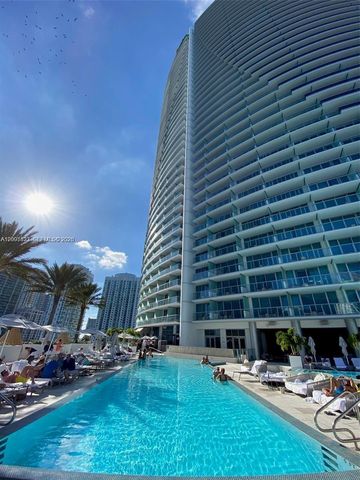 200 Biscayne Boulevard Way 4011, Miami, FL 33131