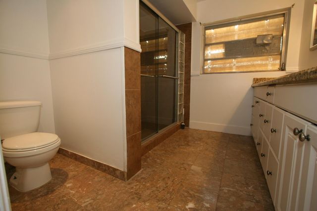 1040 CRYSTAL LAKE Drive 1, Deerfield Beach, FL 33064