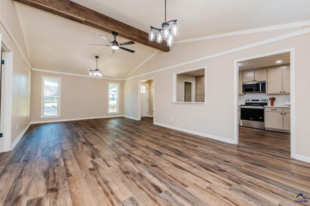 121 Eastlake Drive, Warner Robins, GA 31093