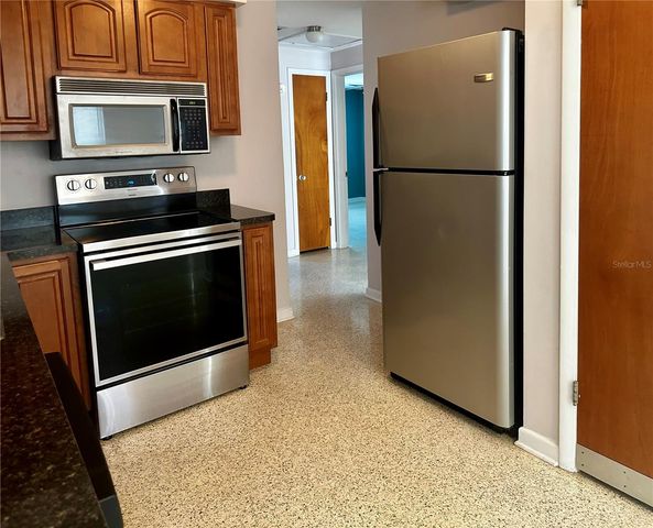 2054 BROADWAY, Clearwater, FL 33755